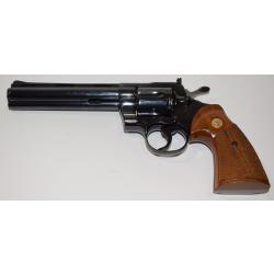 REVOLVER Colt Python, CAL 357 MAG, CANON 6 POUCES, en tres bon etat
