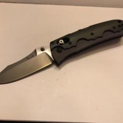 BENCHMADE SNODY  RESISTOR  FOLDER KNIFE