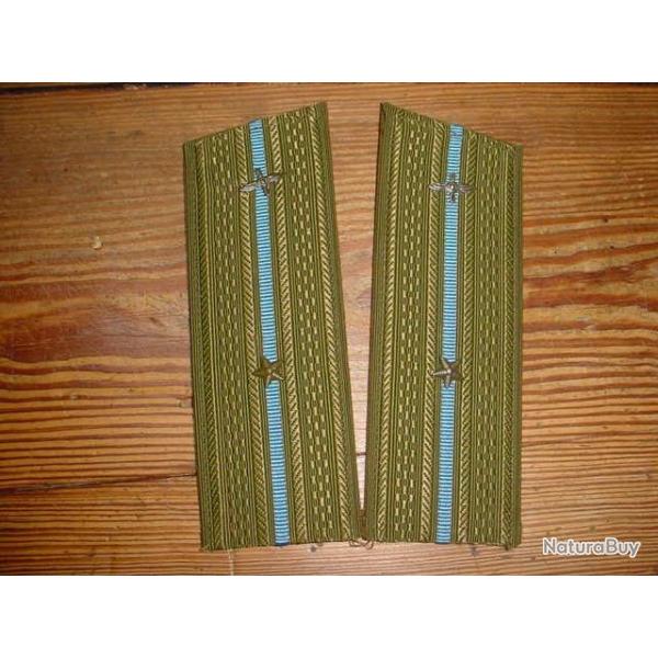 Rare paulettes sous-lieutenant  d'aviation URSS