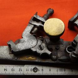 Platine à  Chenapan Complète   PL31