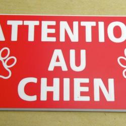 Plaque adhésive "ATTENTION AU CHIEN " format 48 x 100 mm fond  ROUGE