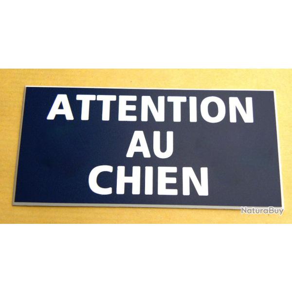 panneau "ATTENTION AU CHIEN" dimensions 98 x 200 mm fond bleu marine
