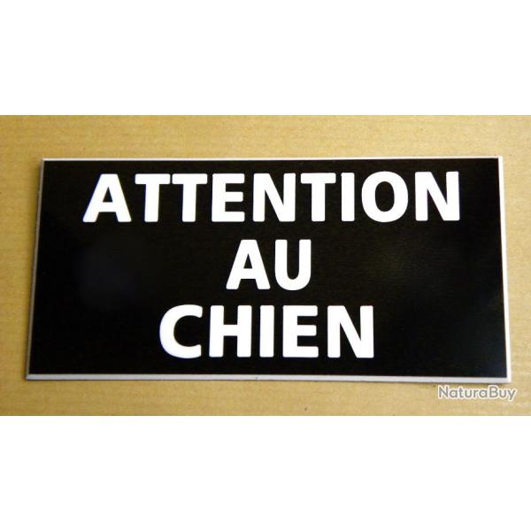 panneau "ATTENTION AU CHIEN" dimensions 98 x 200 mm fond noir