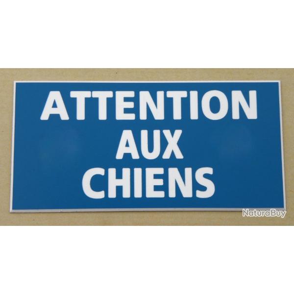 Plaque adhsive "ATTENTION AUX CHIENS " dimensions 48 x 100 mm fond  BLEU