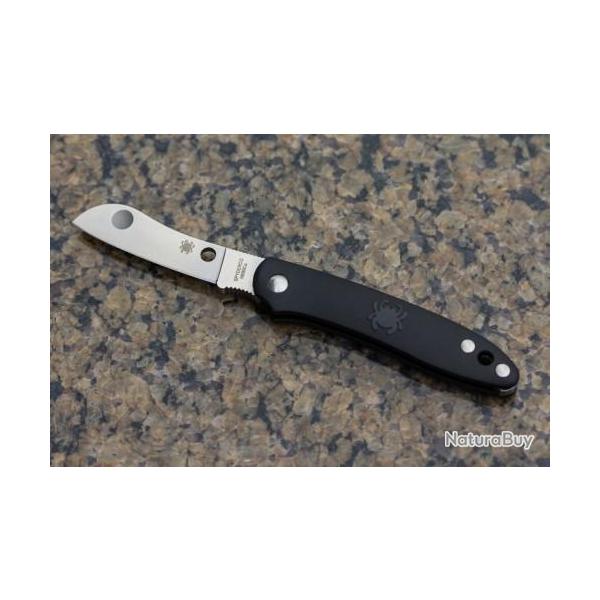 Couteau Spyderco Roadie Lame Acier N690Co Manche FRN Made Italy SC189PBK