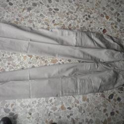 pantalon  beige taille 46  typeTREILLIS  produit Treesco neuf