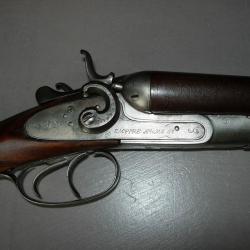 Fusil à chien de chasse de collection.