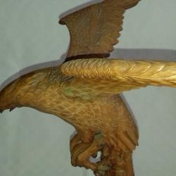 AIGLE SCULPTE EN BOIS