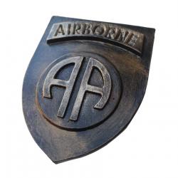 Blason Artisanal représentant l'emblème de la 82° Airborne  ( Finition bronze )