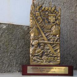 plaque de bronze 60eme anniversaire bataillon de marins pompiers de Marseille