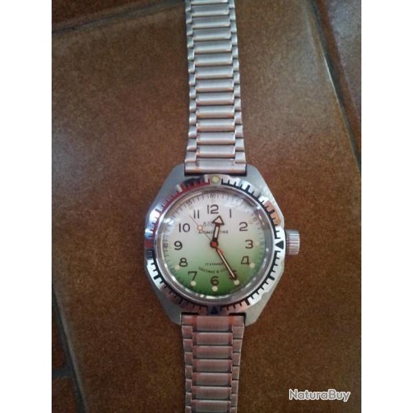 rare vostok amphibia antimagntic 200m neuve de stock