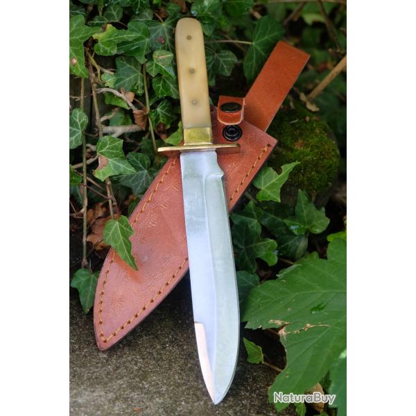 Couteau de Trappeur Manche Os Lame Acier Carbone 1055 Etui Cuir Fabric Artisanale Couteau de Chasse