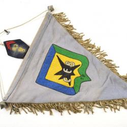 Fanion / drapeau CEB 12 19e Chasseurs. Compagnie d'éclairage de la 12e Brigade mécanisée 19 RC