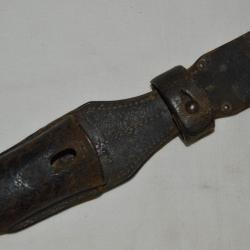 PORTE FOURREAU ALLEMAND POUR BAIONNETTE MAUSER 98K-AVEC SANGLE-DEUXIEME GUERRE MONDIALE 1939/45