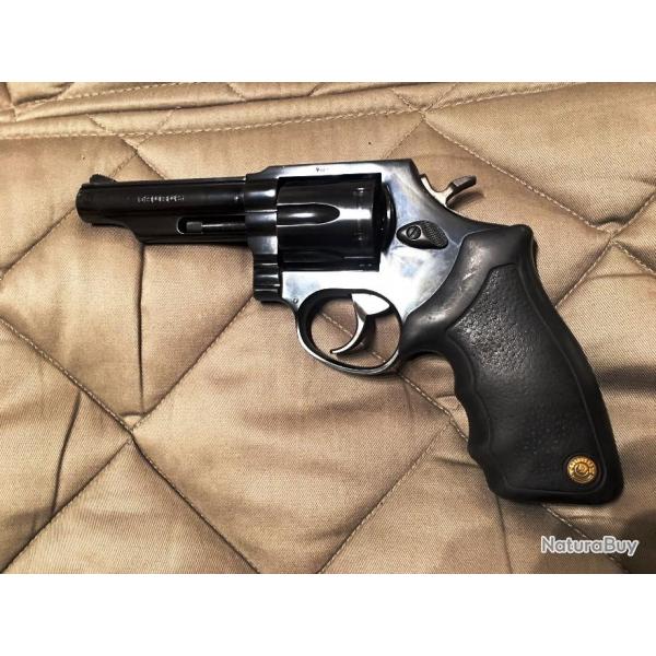 Revolver TAURUS 82 calibre 38sp