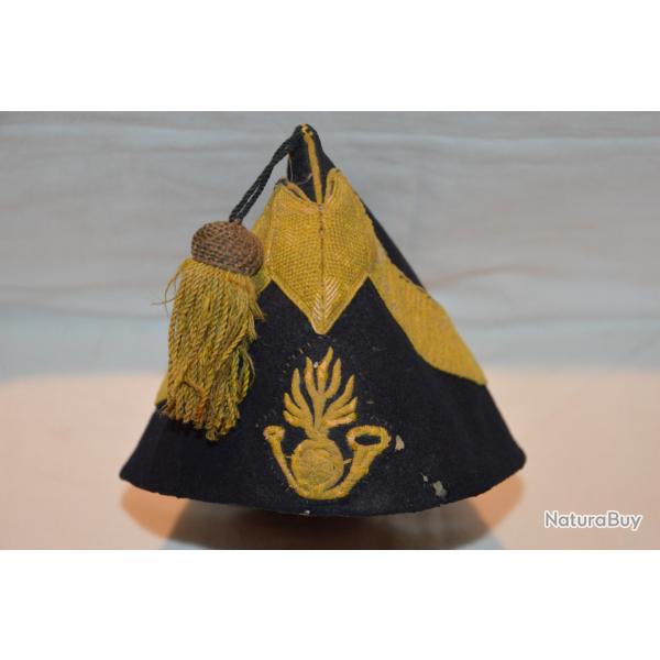 BONNET DE POLICE Mle 1854 VOLTIGEUR GARDE IMPERIALE SECOND EMPIRE-CRIMEE 1854-ITALIE 1859