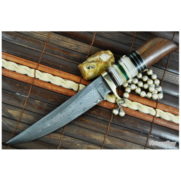 Couteau de chasse  lame fixe en acier damas     Fait main avec gaine en cuir