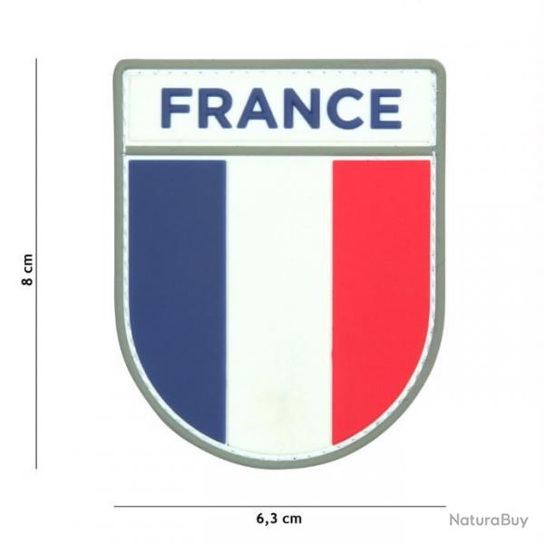 PATCH CUSSON EN 3D   ET  PVC - ARME FRANCAISE  -  VELCRO -