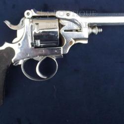 Rare Revolver a brisure Britannique a système Hill Self extracting