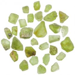 Petites pierres brutes de péridot - 1.5 à 2 cm - Lot de 2