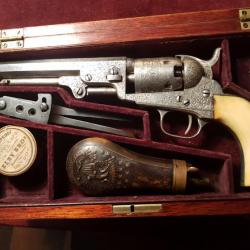 Exceptionnel Coffret Colt 1849 gravé Young