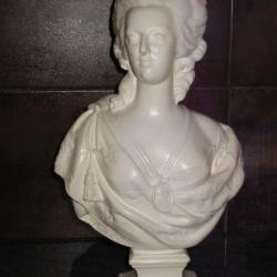 buste  de Marie Antoinette GM blanche