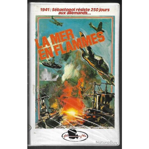 Rares vhs , la mer en flammes , sige de sbastopol 1941 + film pro-bolchvique les insaisissables
