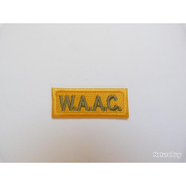 INSIGNE EN TISSU "W.A.A.C."