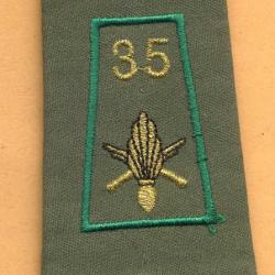 Passant d´épaule 35° RI  -  35° Régiment d'Infanterie   (liseré vert)