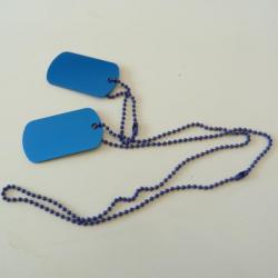 PAIRE DE DOG-TAG METAL FANTAISIES COULEUR BLEUE