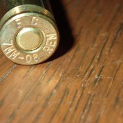 Lot de 12 balles en 7mm.08 sur support plastique - ogive Nosler - Fédéral