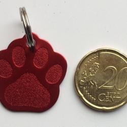 MEDAILLE Gravée chien rouge "patte" petit modèle gravure, personnalisation offerte