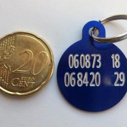 MEDAILLE Gravée chien bleue "ronde 25 mm" petit modèle gravure, personnalisation offerte