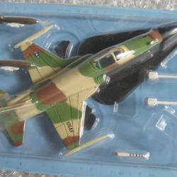 F-5E Tiger , MAQUETTES AVIONS, Échelle : 1/100 + Fascicule