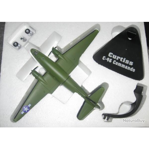 Curtiss C-46 Commando, Bombardiers et Gants du ciel