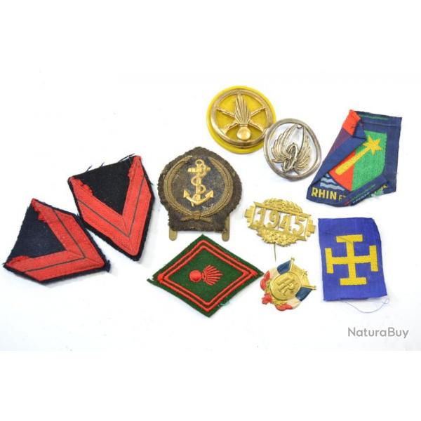 Lot insignes et patchs militaires, scout, lgion trangre, classe 1945 (Indochine)...