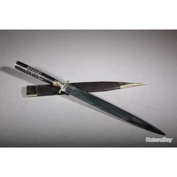 Stylet Corse de collection 148