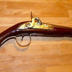 Pistolet  à silex transformé en percussion  ('Officier) Fin XVIIIèm.ou début XIXèm