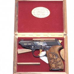 Pistolet Walther P5 commémoratif des 100 ans  de la marque n° 415/500 calibre 9x19