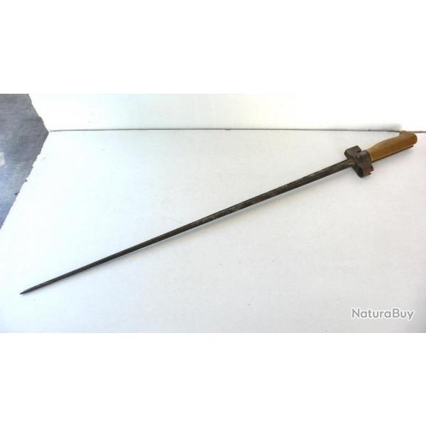 BAIONETTE FRANAISE " ROSALIE "   LEBEL  GUERRE 14/18         Lg  64 cm  BON TAT  POIGNE LAITON
