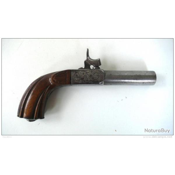 PISTOLET  COFFRE  XIXme  TRS BON TAT   BEAU MODLE   CROSSE  RENAISSANCE  FONCTIONNE   Lg 21 cm
