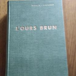 livre  l'Ours brun 1954 de Mr Couturier 209 photos  32 cartes 43 tableaux  Trés bon état