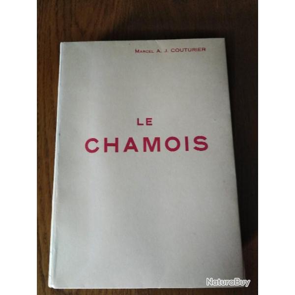 livre  le Chamois 1938 de Mr Couturier Brochés et non rogné 857 pages