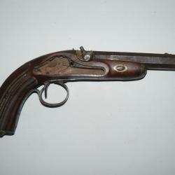 PISTOLET A PERCUSSION