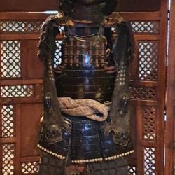 Armure complète de samourai période Momoyama +/- 425 ans JInbaori RARE inclus