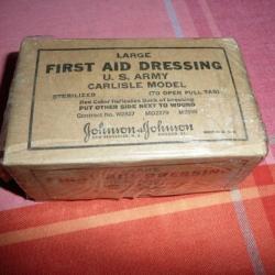 Pansement US LARGE FIRST AID DRESSING 100% original ( militaria )