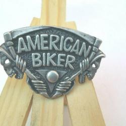 Vieil insigne American Biker  ( Fixation pin's ) - Hauteur : 30 mm -Largeur:45mm