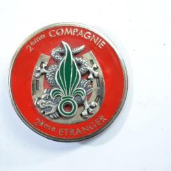 Insigne  2e Régiment Etranger d Infanterie, 2e Compagnie, sans marquage fabricant. 2 REI 2 compagnie
