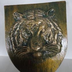 Blason Tête de Tigre finition bronze avec accroche