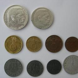 Rare : Lot de 10 pièces du III Reich .